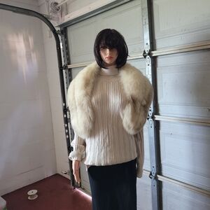 Chic Cream Fur Stole